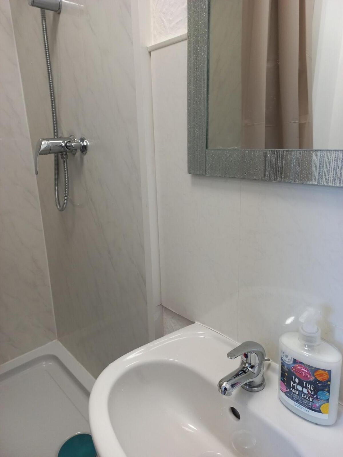 Apartamento Seven Spots Londres Exterior foto